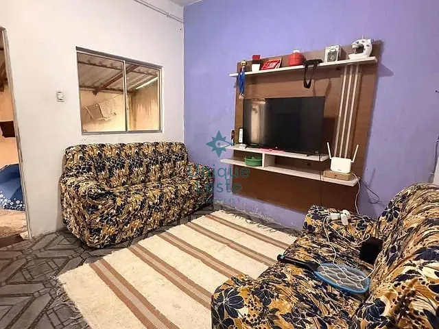 Casa com 360m² 3 quartos e 1 banheiro, à venda, no bairro Santa Rita em Santa Luzia