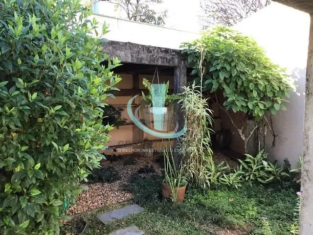 Casa com 666m² 3 quartos e 4 banheiros, à venda ou para alugar, no bairro JARDIM PRIMAVERA em ARARAQUARA