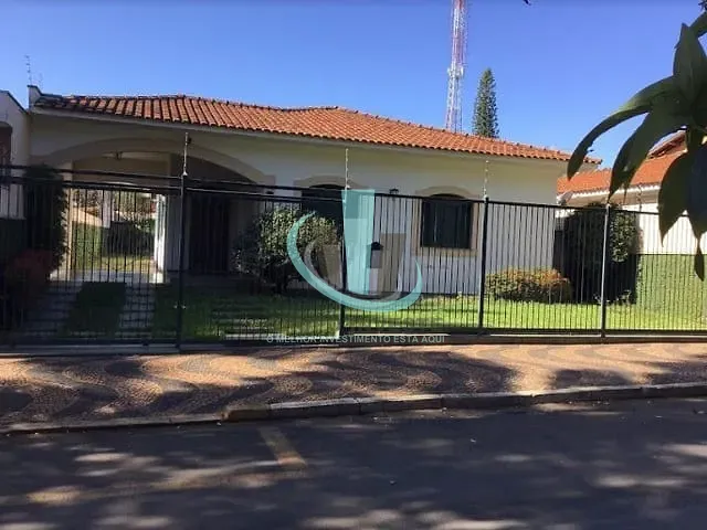 Casa com 666m² 3 quartos e 4 banheiros, à venda ou para alugar, no bairro JARDIM PRIMAVERA em ARARAQUARA