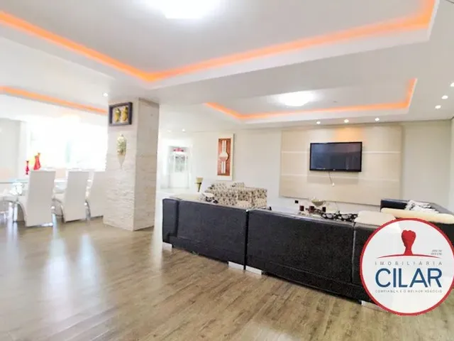 Casa com 825m² 5 quartos e 5 banheiros, à venda, no bairro Pilarzinho em Curitiba
