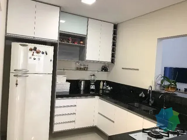 Casa com 320m² 3 quartos e 4 banheiros, à venda, no bairro Residencial Central Parque em Salto