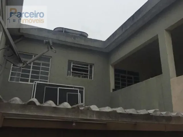 Casa com 300m² 3 quartos e 1 banheiro, à venda, no bairro Cidade Patriarca em São Paulo