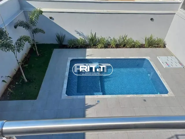 Casa com 300m² 3 quartos e 2 banheiros, à venda, no bairro Parque Brasil 500 em Paulínia
