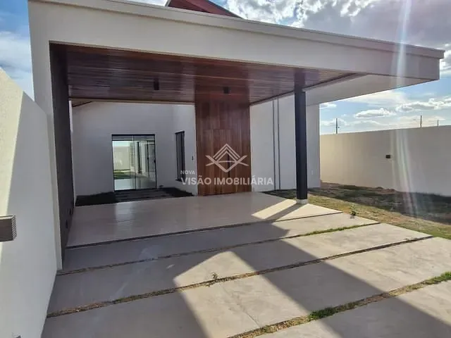 Casa com 428m² 3 quartos e 2 banheiros, à venda, no bairro Sonhalto Videira em Sinop