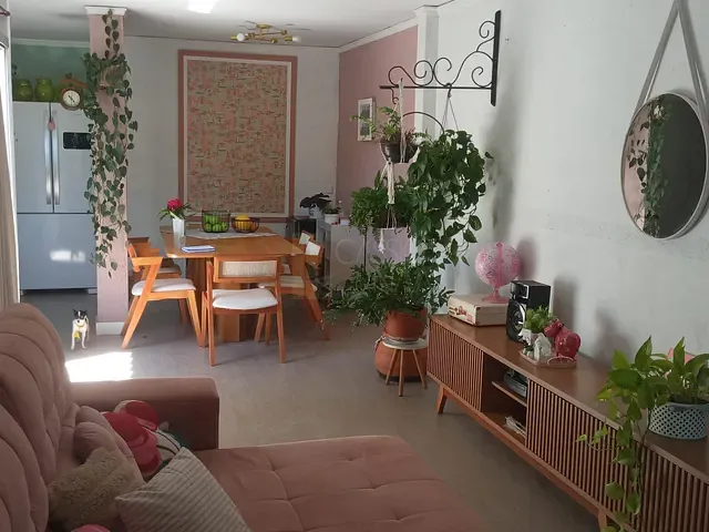 Casa com 420m² 2 quartos e 3 banheiros, à venda, no bairro Jardim Europa em Apucarana