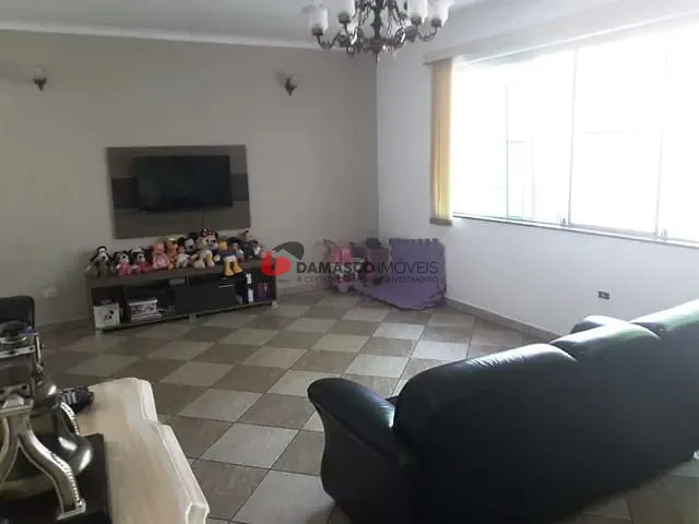 Casa com 207m² 3 quartos e 1 banheiro, à venda, no bairro Osvaldo Cruz em São Caetano do Sul