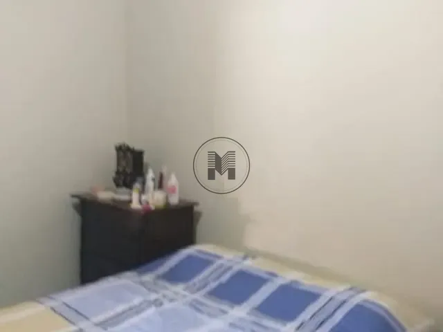 Casa com 300m² 3 quartos e 2 banheiros, à venda, no bairro Pedregulho em Guaratinguetá