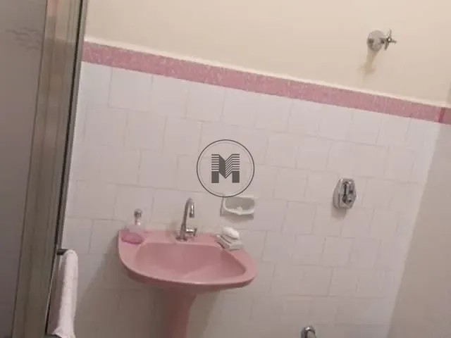 Casa com 300m² 3 quartos e 2 banheiros, à venda, no bairro Pedregulho em Guaratinguetá