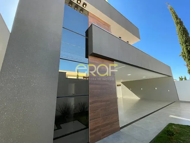 Casa com 420m² 3 quartos e 5 banheiros, à venda, no bairro Jardim Triângulo em Formosa