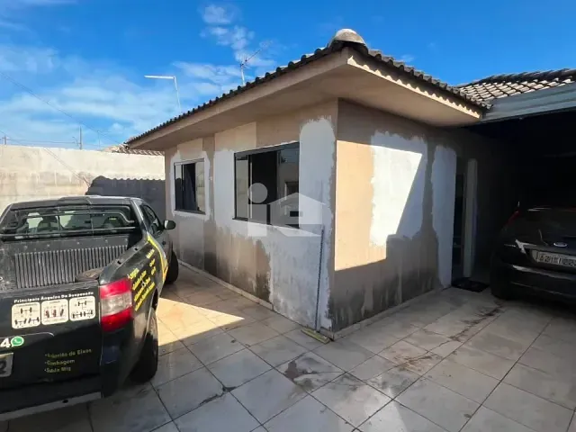 Casa com 153m² 2 quartos e 1 banheiro, à venda, no bairro Aida Nogueira em Rolândia