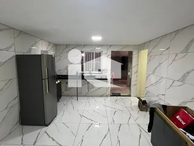Casa com 153m² 2 quartos e 1 banheiro, à venda, no bairro Aida Nogueira em Rolândia