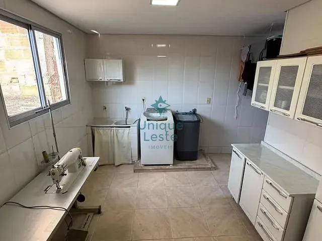 Casa com 200m² 4 quartos e 2 banheiros, à venda, no bairro Jardim Felicidade em Belo Horizonte