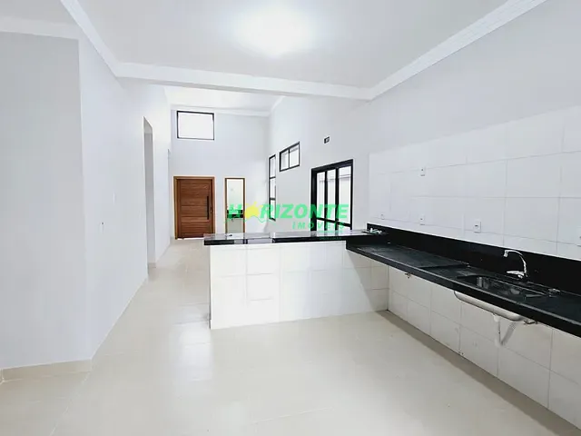 Casa com 270m² 3 quartos e 4 banheiros, à venda, no bairro Urbanova em São José dos Campos
