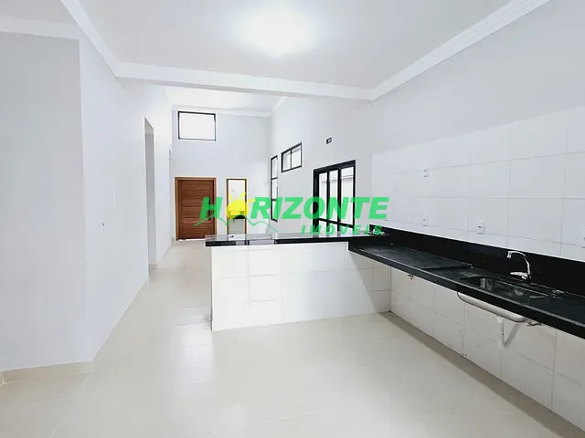 Casa com 270m² 3 quartos e 4 banheiros, à venda, no bairro Urbanova em São José dos Campos