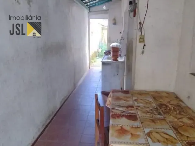 Casa com 125m² 1 quarto e 1 banheiro, à venda, no bairro Vila Menino Jesus em Caçapava