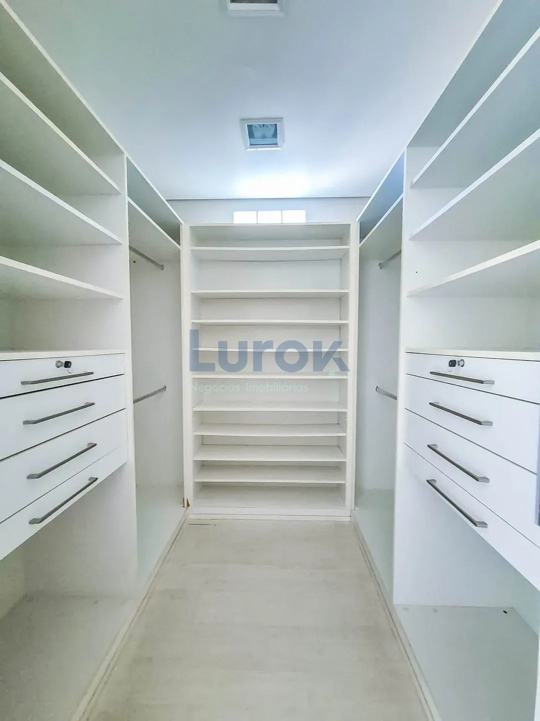 Casa, 3 quartos, 233 m² - Foto 17