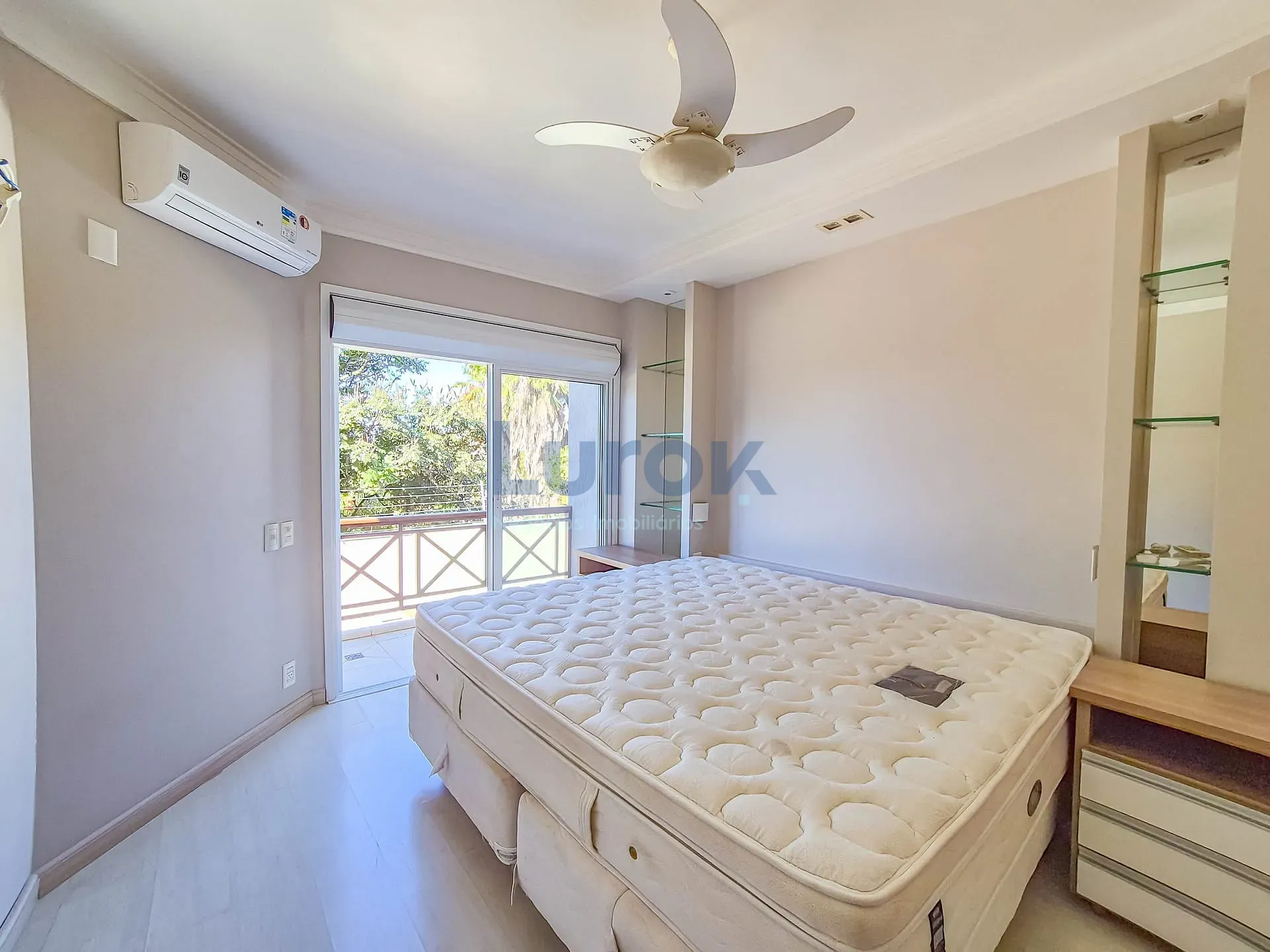 Casa, 3 quartos, 233 m² - Foto 20