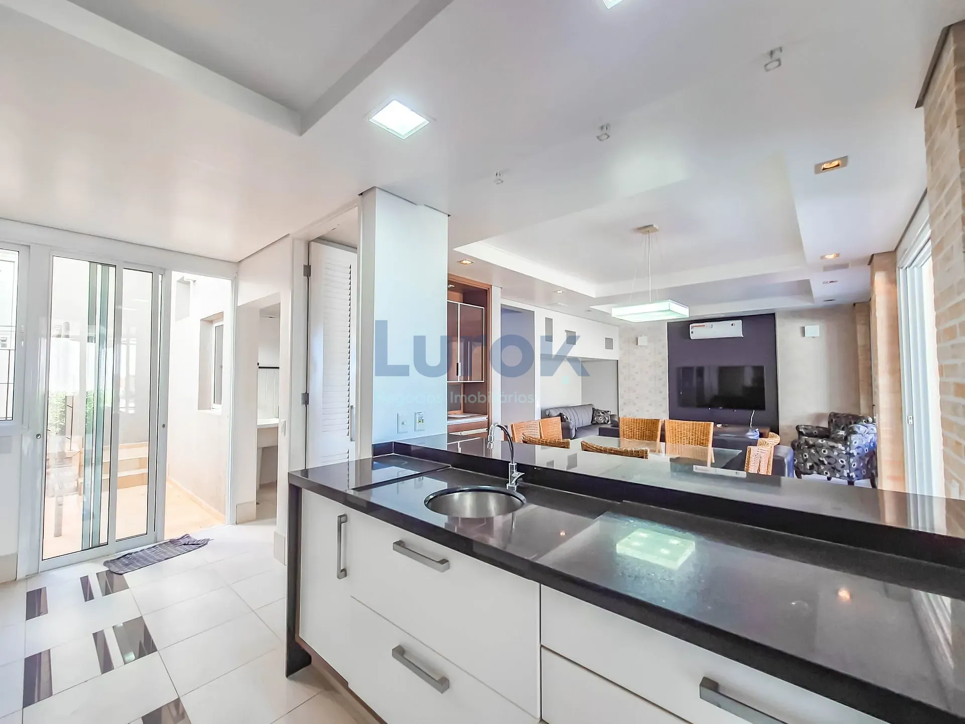 Casa, 3 quartos, 233 m² - Foto 12