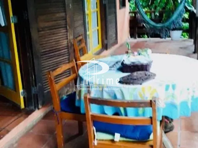 Casa com 800m² 3 quartos e 3 banheiros, à venda, no bairro Praia do Retiro  em Angra dos Reis