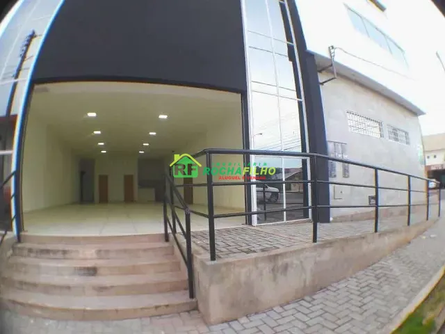 Casa com 900m², para alugar, no bairro Monte Castelo em Teresina
