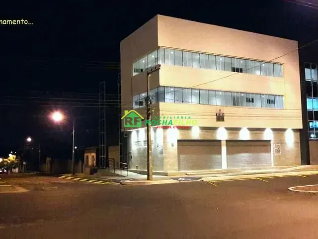 Casa com 900m², para alugar, no bairro Monte Castelo em Teresina