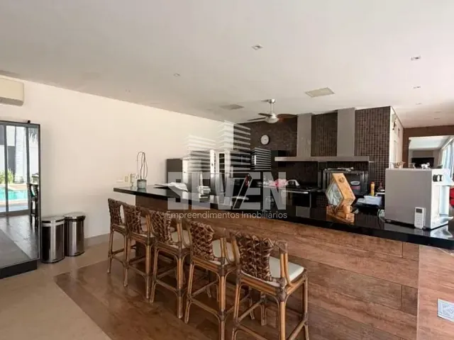Casa com 2500m² 5 quartos e 8 banheiros, à venda, no bairro Parque Residencial Paineiras em Bauru