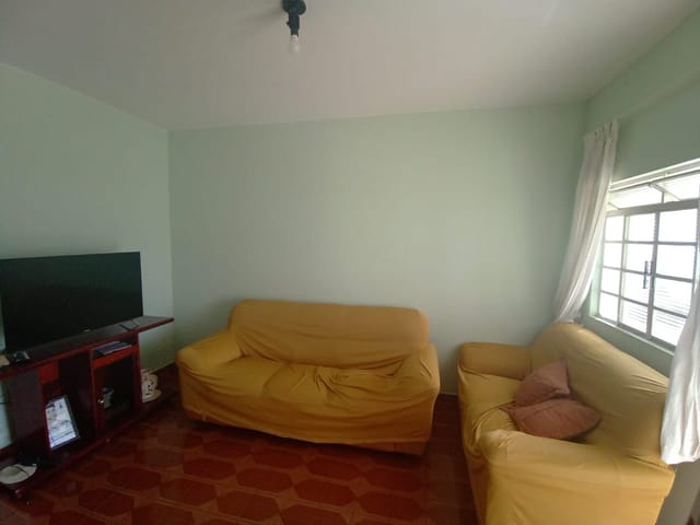 Casa com 328m² 3 quartos e 1 banheiro, à venda, no bairro Vila Fleming em São João da Boa Vista