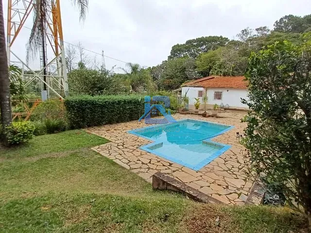 Casa com 6000m² 5 quartos e 6 banheiros, à venda, no bairro Jardim Alto de Santa Cruz em Itatiba