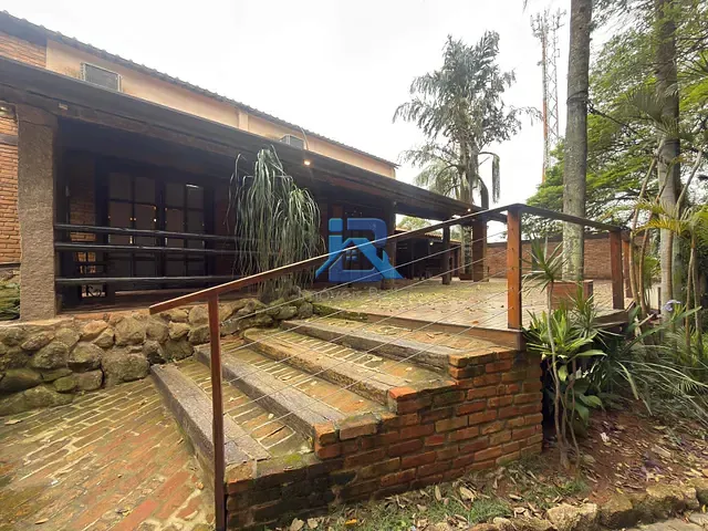 Casa com 6000m² 5 quartos e 6 banheiros, à venda, no bairro Jardim Alto de Santa Cruz em Itatiba