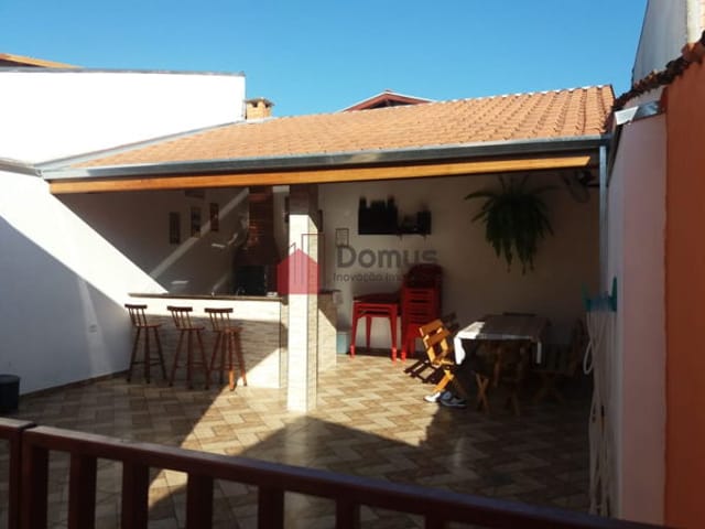 Casa com 180m², à venda, no bairro Jardim Princesa em Pindamonhangaba