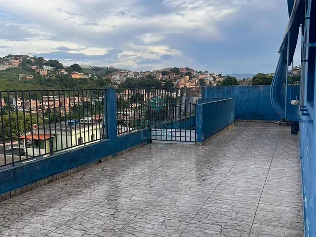 Casa com 660m² 3 quartos e 2 banheiros, à venda, no bairro Ribeiro de Abreu em Belo Horizonte
