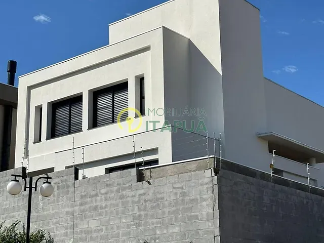 Casa com 273m² 3 quartos e 4 banheiros, à venda, no bairro Gleba Simon Frazer em Londrina