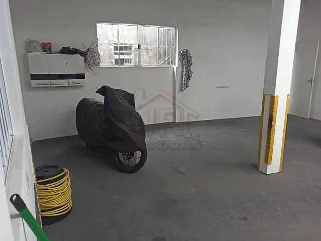 Casa 1 quarto e 1 banheiro, à venda, no bairro Jardim Ipê em Mauá