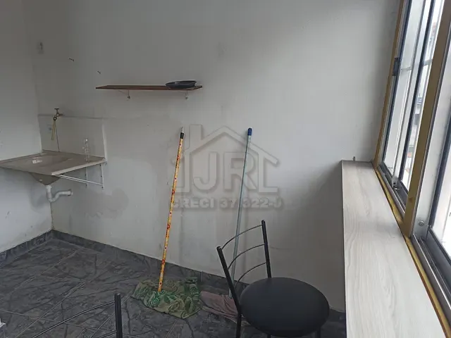 Casa 1 quarto e 1 banheiro, à venda, no bairro Jardim Ipê em Mauá