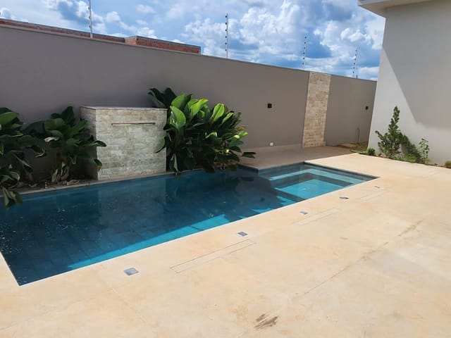 Casa com 408m² 3 quartos e 1 banheiro, à venda, no bairro Jardim Curitiba em Sinop