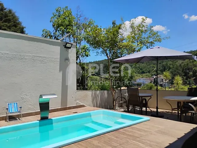Casa com 300m² 4 quartos e 6 banheiros, à venda, no bairro Jardim Itatinga em São Paulo