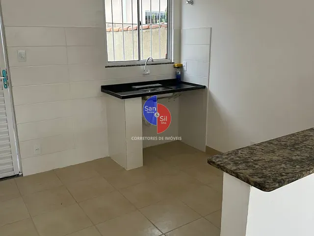 Casa 2 quartos e 1 banheiro, à venda, no bairro Ipiranga (Praia de Mauá) em Magé