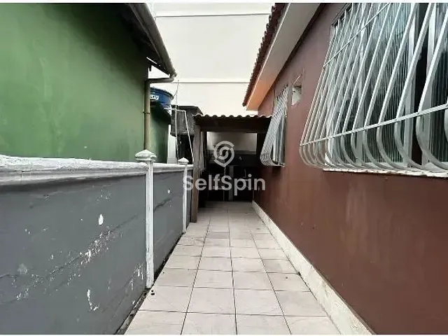 Casa com 80m² 3 quartos e 1 banheiro, para alugar, no bairro Santa Rosa em Niterói