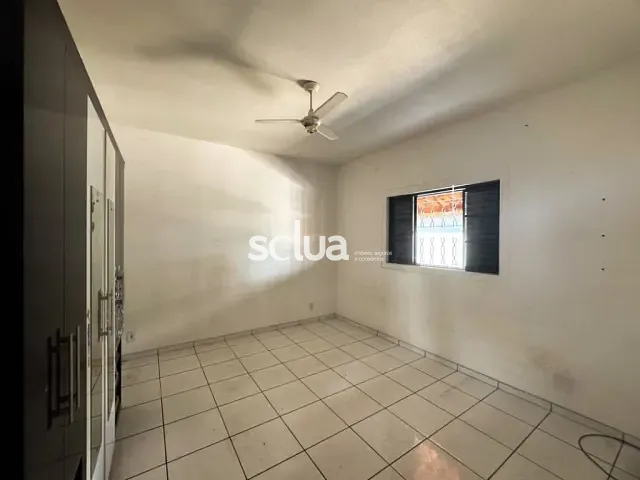 Casa com 420m² 3 quartos e 2 banheiros, à venda, no bairro Jardim Aparecida em Campinas