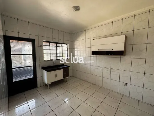 Casa com 420m² 3 quartos e 2 banheiros, à venda, no bairro Jardim Aparecida em Campinas