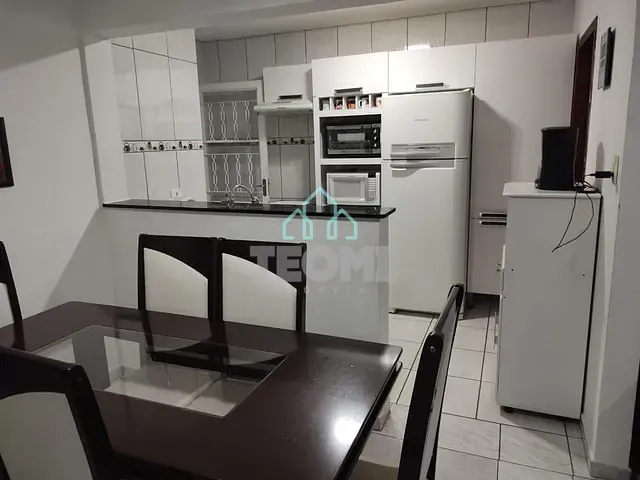 Casa com 138m² 4 quartos e 1 banheiro, à venda, no bairro Cidade Jardim em Taubaté