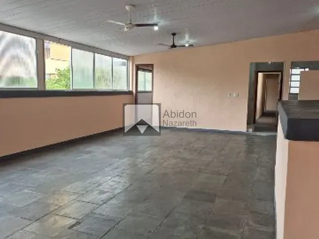 Casa com 403m² 7 quartos e 4 banheiros, à venda, no bairro Icaraí em Niterói