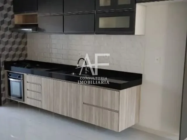 Casa com 250m² 3 quartos e 3 banheiros, à venda, no bairro Guedes em Tremembé