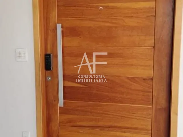 Casa com 250m² 3 quartos e 3 banheiros, à venda, no bairro Guedes em Tremembé