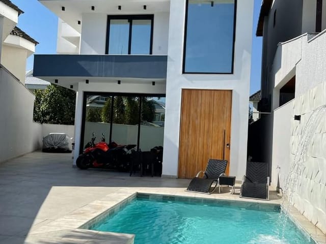 Casa com 250m² 6 quartos e 7 banheiros, à venda, no bairro Recreio dos Bandeirantes em Rio de Janeiro
