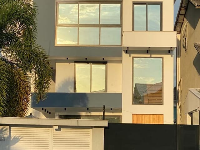 Casa com 250m² 6 quartos e 7 banheiros, à venda, no bairro Recreio dos Bandeirantes em Rio de Janeiro