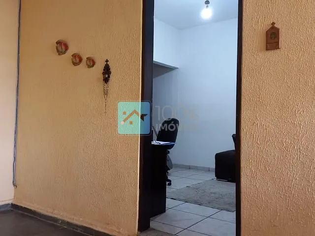 Casa com 65m² 4 quartos e 2 banheiros, à venda, no bairro Eugênio de Melo em São José dos Campos