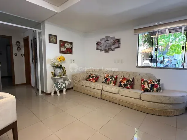 Casa com 205m² 4 quartos e 4 banheiros, à venda, no bairro Horto em Teresina