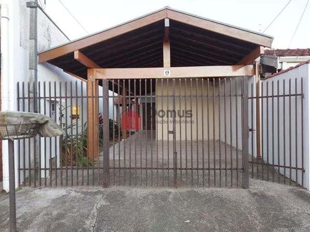 Casa com 190m², à venda ou para alugar, no bairro Jardim Cristina em Pindamonhangaba