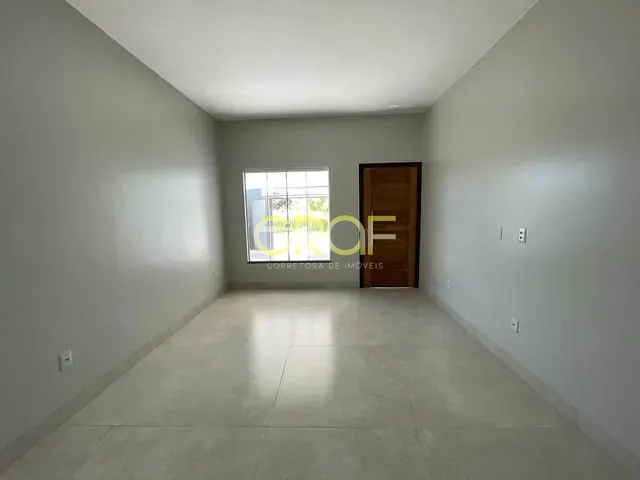 Casa com 210m² 3 quartos e 3 banheiros, à venda, no bairro Jardim das Américas em Formosa